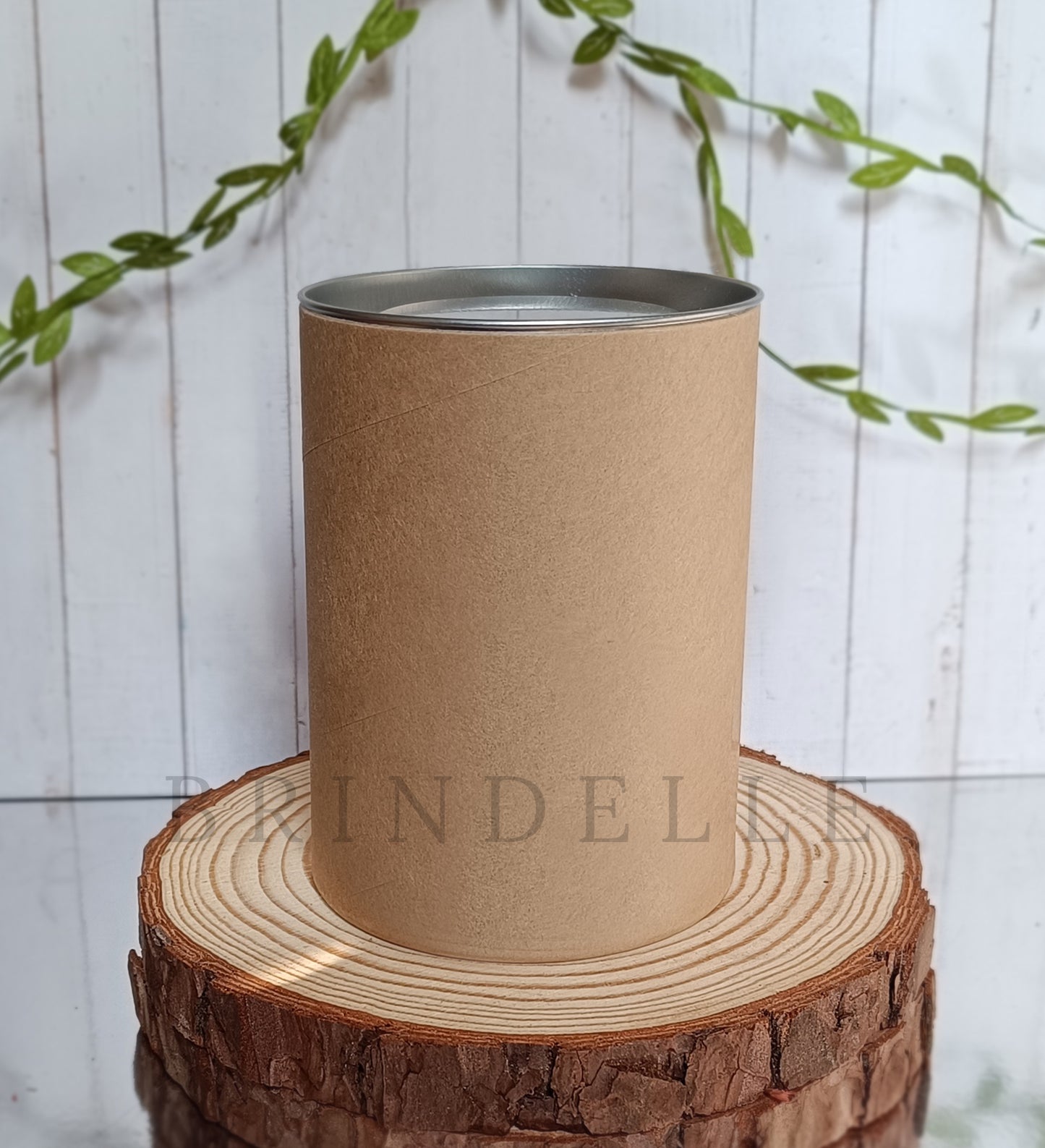 Boîte cylindrique en kraft naturel