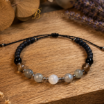 Bracelet phases de lune en pierres naturelles, pierre de lune, labradorite et lave noire